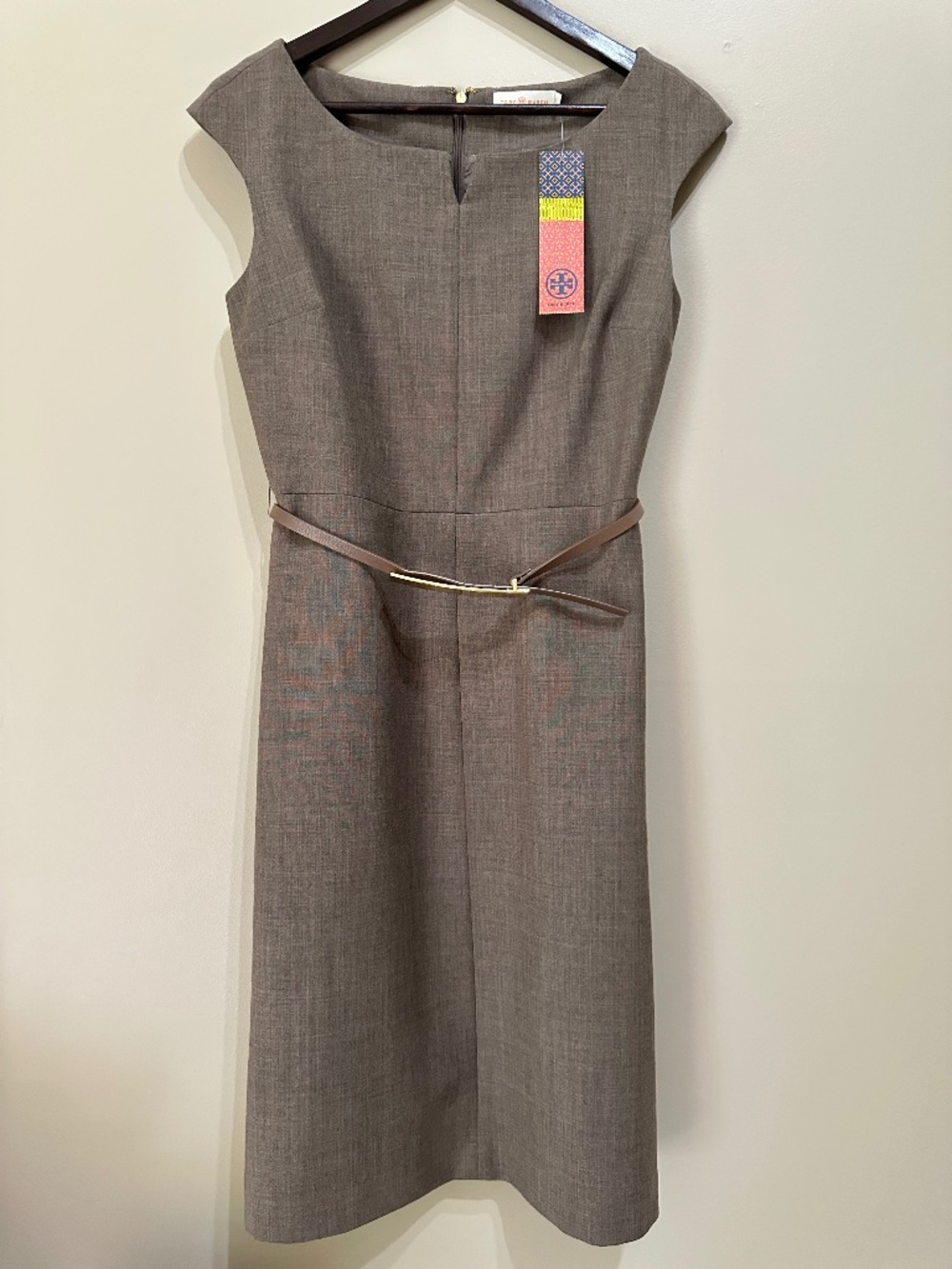 NWT Tory Burch Light Brown Sleeveless Business Dress Size 8 Size S to M